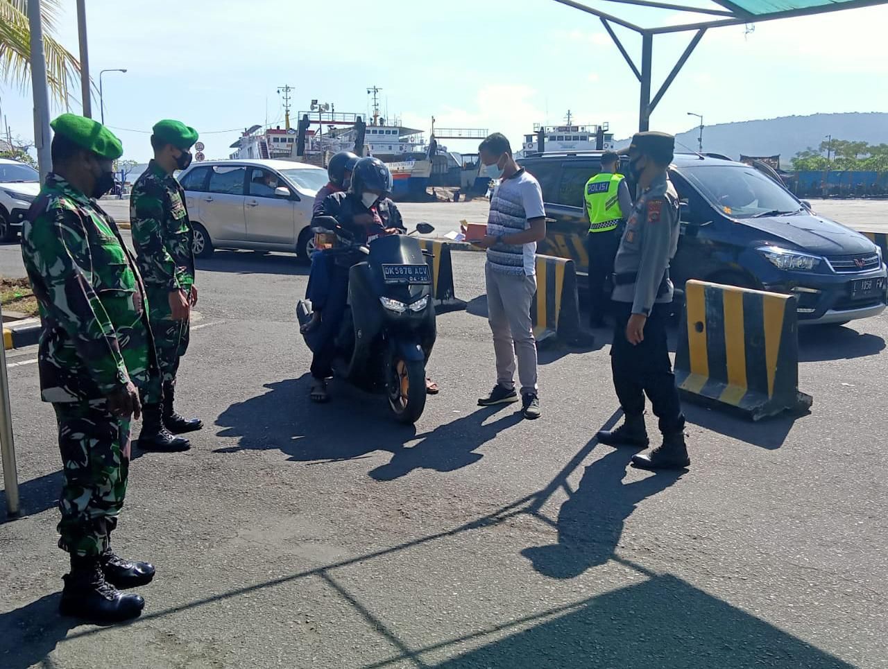 podiumnews.com-Kodim Jembrana Perketat Pintu Masuk Pelabuhan Gilimanuk Antisipasi Lonjakan Covid-19